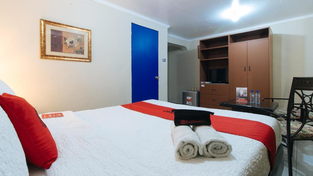 Reddoorz Plus At Lagoon Resort Zambales Olongapo Extérieur photo