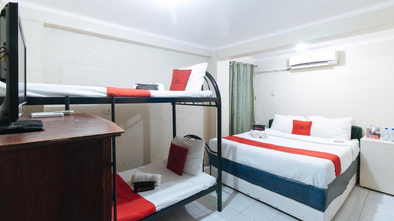 Reddoorz Plus At Lagoon Resort Zambales Olongapo Extérieur photo